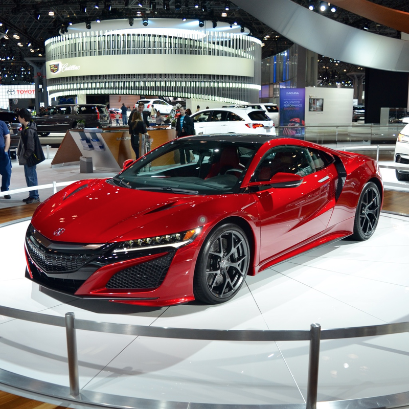 In photos this thing looks amazing, but in real life, it’s doesn’t really look that exotic. It’s not an Accord, but it’s also not as striking as a Ferrari.
